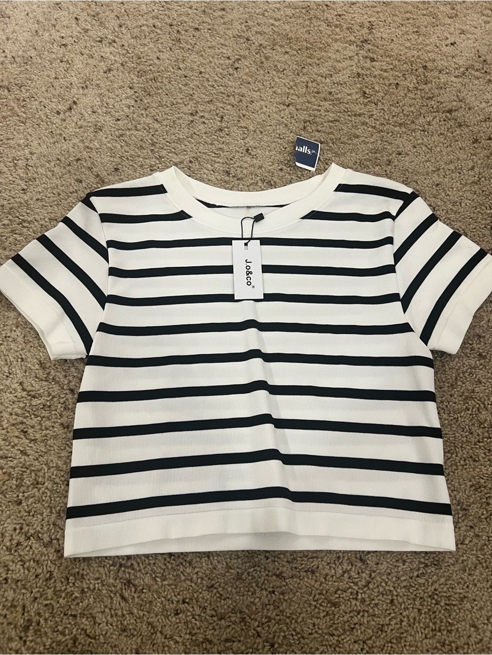 Women J.o&co Black & White Striped Short Sleeve Top